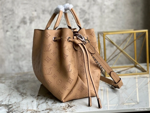 TOTE LOUIS BELLA VUITTON 0513